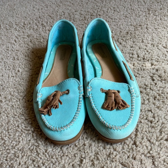 RARE Mint Sperry Loafers - Picture 2 of 8